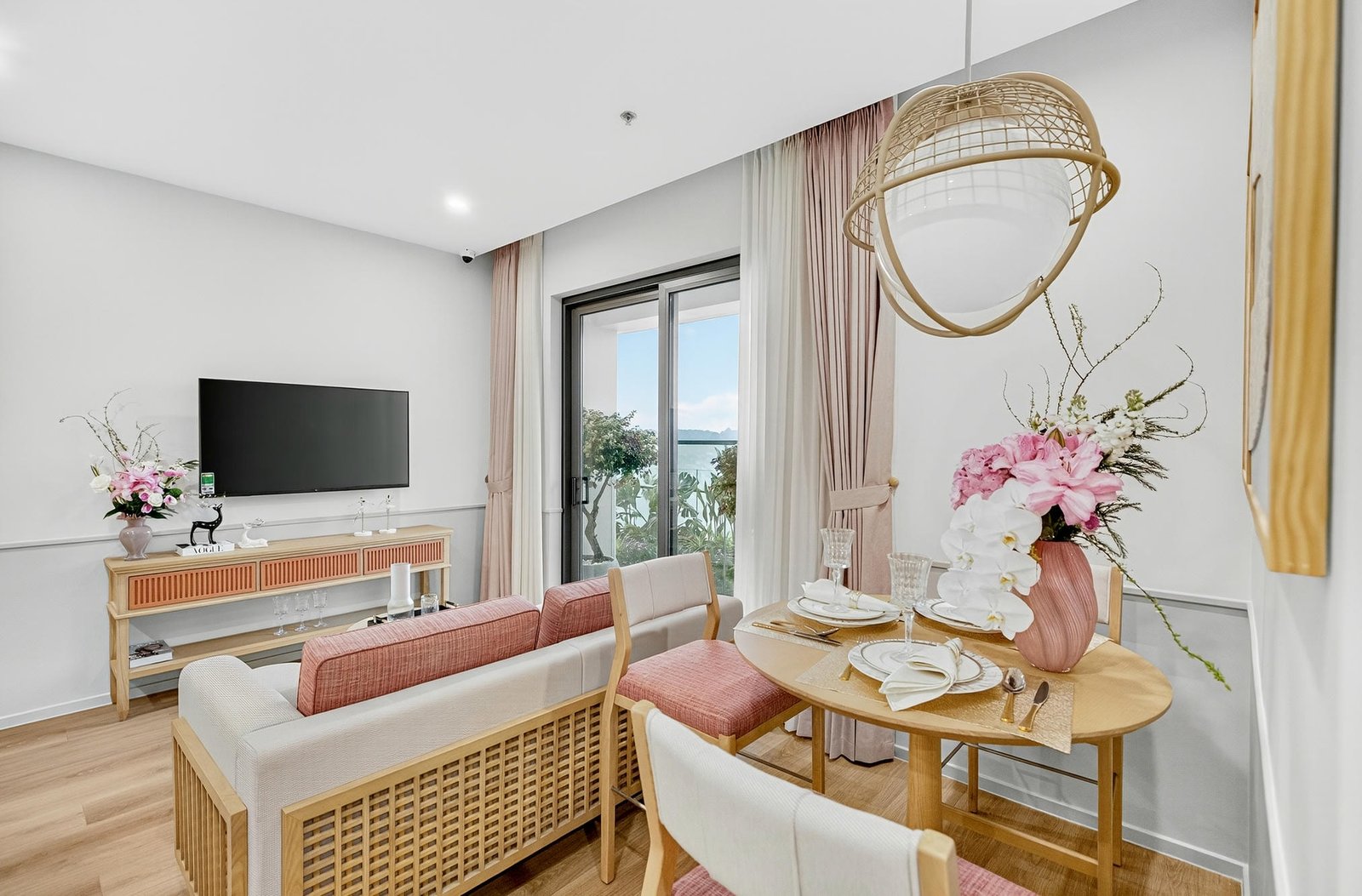 Hình ảnh căn hộ 2 Phòng Ngủ tại Sun Centro Town Hạ Long